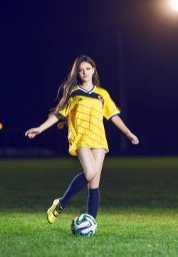 超性感足球宝贝 热辣美女助阵巴西世界杯(三)