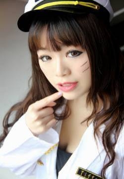 cosplay热辣美女演绎英雄联盟性感美女角色