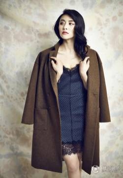 贾青复古质感大片性感妩媚尽显独特韵味写真图片
