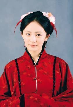 诱惑深沟学生装丰满身材迷人写真(一)