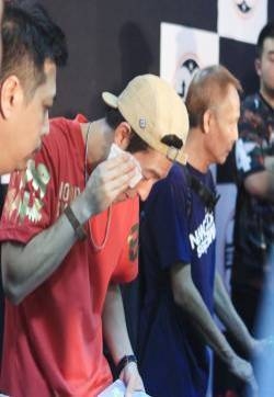 陈冠希沈阳出席代言活动图片 现场狂飙汗丑态百出