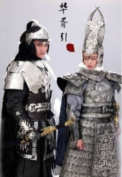电视剧《华胥引》再曝定妆照，饰演女将军宋凝的蒋欣帅气亮相图片整理