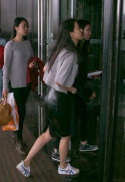 高圆圆天生励志  运动风出街照样女神图片