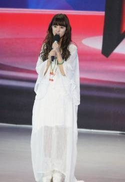 章子怡陈奕迅录制中国最强音 阿兰参赛引关注