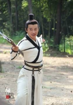 《封神》历时五个月的拍摄，扮演杨戬那一副“朝歌城危 罗晋图片