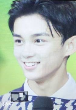 元气男孩吴磊150819快本录制预览高清图片饭拍集合吴磊图片