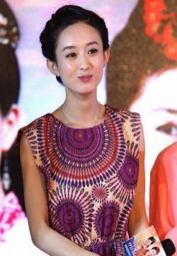 追鱼传说将播 赵丽颖娇羞点评绯闻男友陈晓