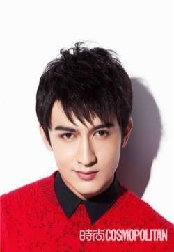 陈晓携众星拍新年写真 袁姗姗展灿烂笑颜