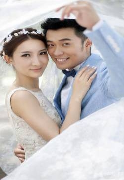 陈赫结婚照全曝光 文章何炅谢娜娄艺潇齐祝福
