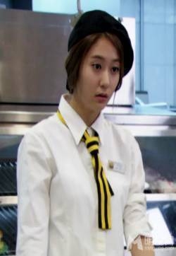 f(x)郑秀晶出演high kick 3 演绎单纯颓废小女生
