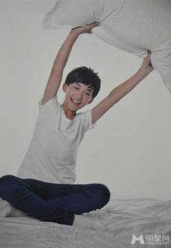TFBOYSHEART梦出发 白色短衫版  TFBOYS图片