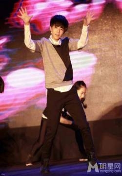 TFBOYS出席《星影联盟》活动现场 TFBOYS图片