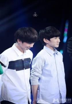 TFBOYS《中国文艺》 精彩表演带动全场 TFBOYS图片