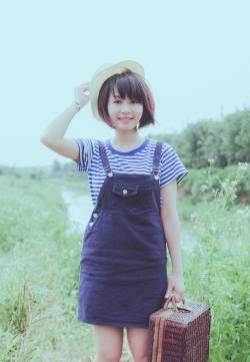 短发清新田园少女的生活最美学生妹诱惑美女图
