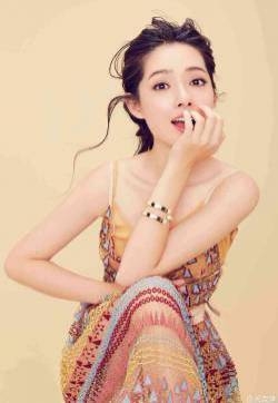 国民女神郭碧婷最新时尚写真高清美女图片