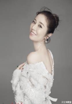 林心如时尚杂志性感写真大片 女神范十足