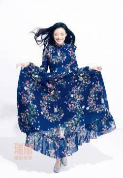 倪妮时尚杂志性感迷人兔女郎写真图片
