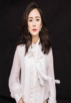 杨幂气质迷人时装写真精选图片