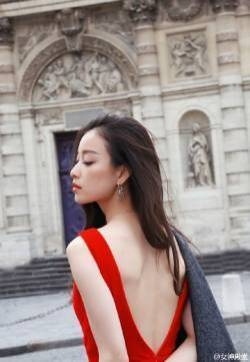 气质女神倪妮红裙性感时尚高清绝美写真图片