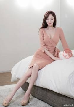 超长美腿美女嫩白肌肤高清美女私房照
