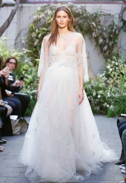 国外模特婚纱走秀图片