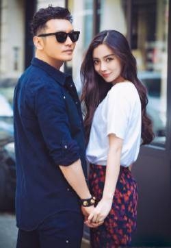 Angelababy香港顺产生子图片 Angelababy黄晓明恩爱图片