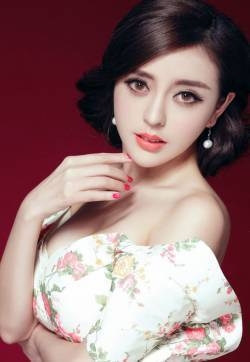 性感美女高兮妍性感高贵气质写真图片