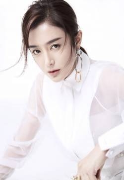 秦岚优雅时尚写真图片