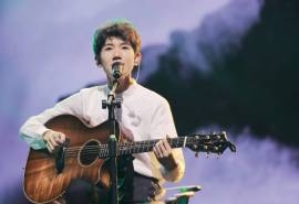 王源演唱会图片  TFBOYS四周年演唱会图片