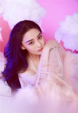 张馨予性感甜美可爱私房艺术照