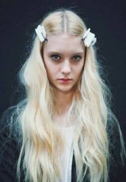 娜斯提娅·库萨齐纳 Nastya Kusakina清纯美丽图片