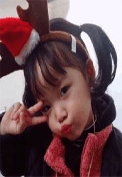 萌娃权律二超可爱GIF动态表情图片