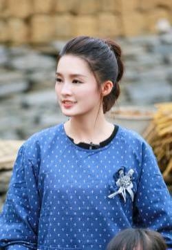 李沁《爸爸去哪儿5 》甜美高清剧照图片