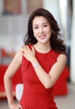 梦桐图片   央视主持人梦桐图片