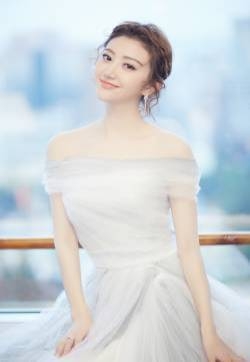 景甜图片 景甜白纱礼服长裙性感图片
