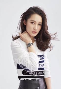 李沁邓伦合体时尚写真图片