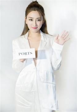 马苏性感睡衣秀迷人写真图片