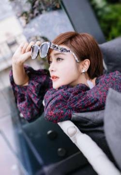 秦岚性感女人味时尚写真图片