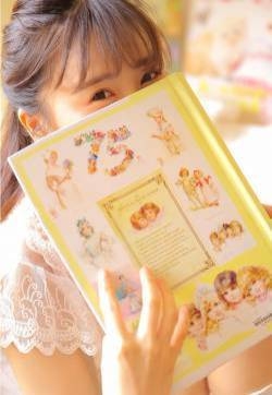 白丝袜美女诱人吊带长腿诱惑写真