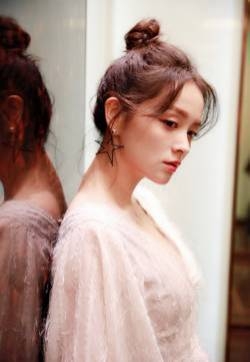 邓莎魅力时尚性感写真图片