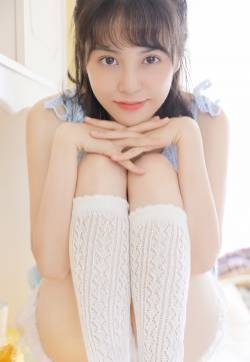 白丝袜美女诱人长腿美女性感写真