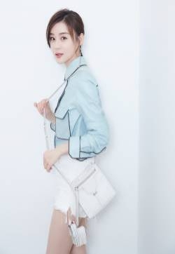 袁姗姗图片 袁姗姗清新活力写真图片