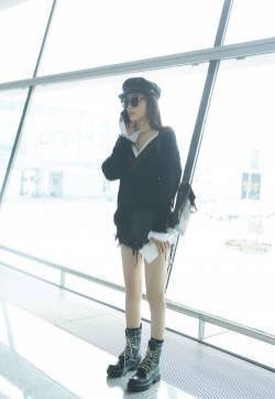 秦岚图片 秦岚机场时髦性感图片