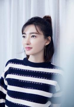 王丽坤清新温婉写真图片