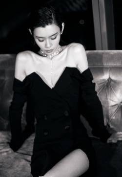 杨烁帅气时尚活动写真图片