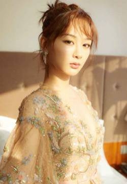 杨紫微博之夜光影性感写真图片