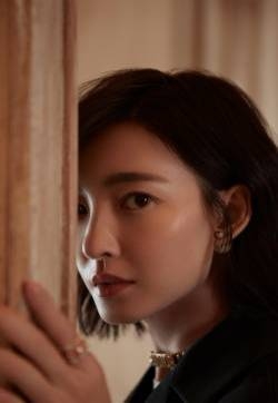 王丽坤性感优雅写真图片