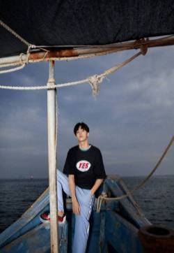 陈立农清爽干净封面大片写真图片