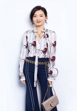 万茜图片   万茜清新优雅写真图片