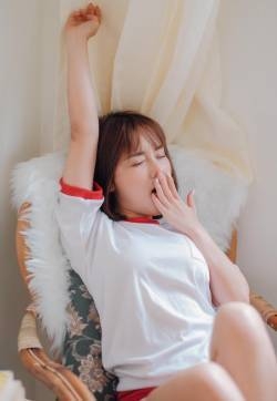 华晨宇阳光帅气写真图片